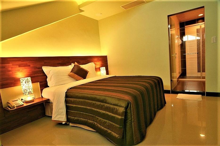 Tranquil Sea Hotel Kenting Exterior foto